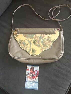 Vintage Moon Bags Patricia Smith LeatherTaupe Hand Painted Wear Art Shoulder Bag